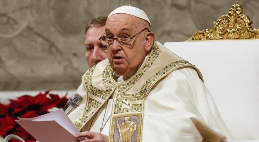 Papa Franciscus hastaneye kaldırıldı