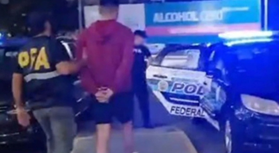 Dolandırıcılıktan aranan 23 yaşındaki Türk vatandaşı Arjantin'de yakalandı!