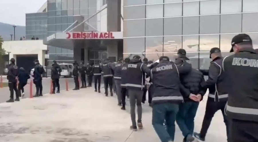 Manisa'da suç örgütü operasyonu: 10 tutuklama