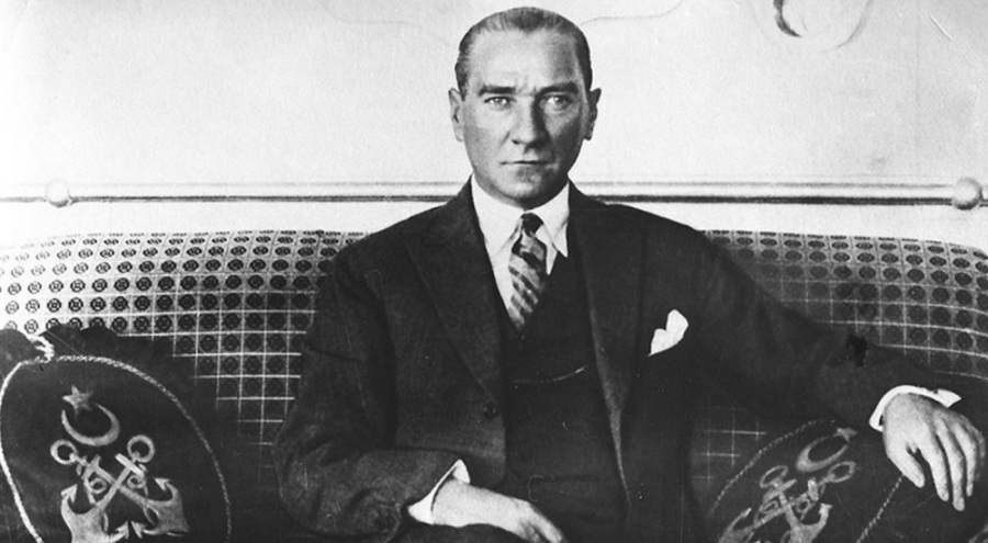 MİT Atatürk'ün İngiliz Gazeteci ile ilgili raporunu paylaştı!