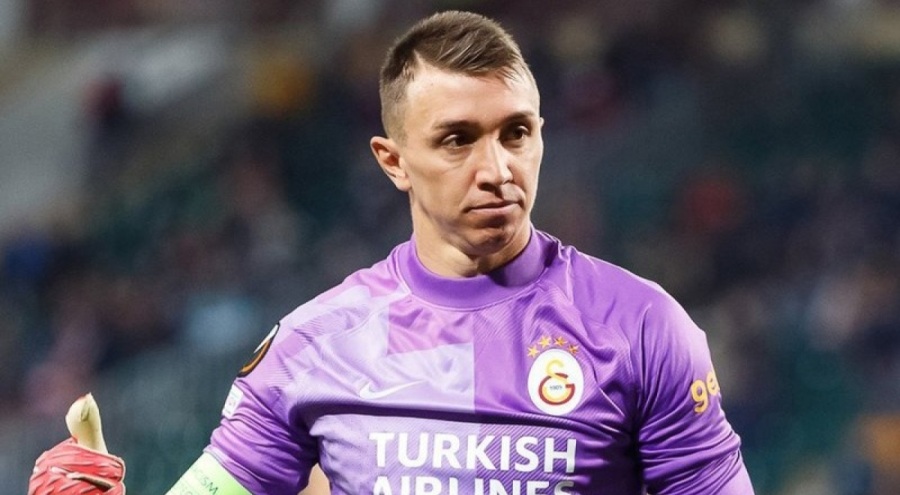 Fernando Muslera'dan manidar paylaşım: Kendini kontrol etmek güçtür