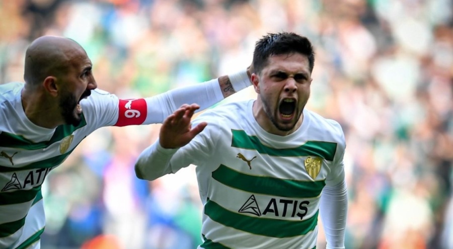 Bursaspor, sahasında Anadolu Üniversitesi'ni 4-1 yendi!