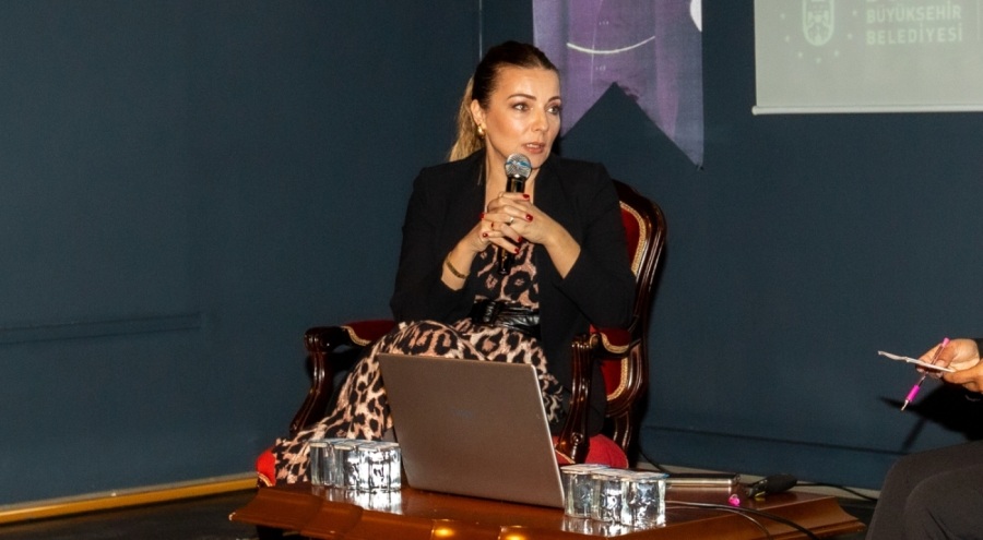 'Bursa Bellek- Kent Söyleşileri'nin yeni konuğu Burcu Kara