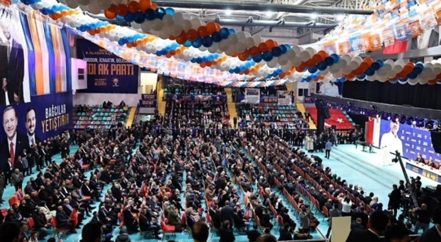 AK Parti'de Büyük Kongre pazar günü yapılacak