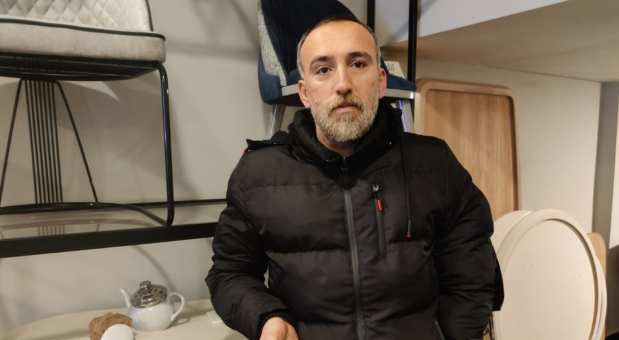 Bursa'da yolda bulduğu altın dolu keseyi polise teslim etti