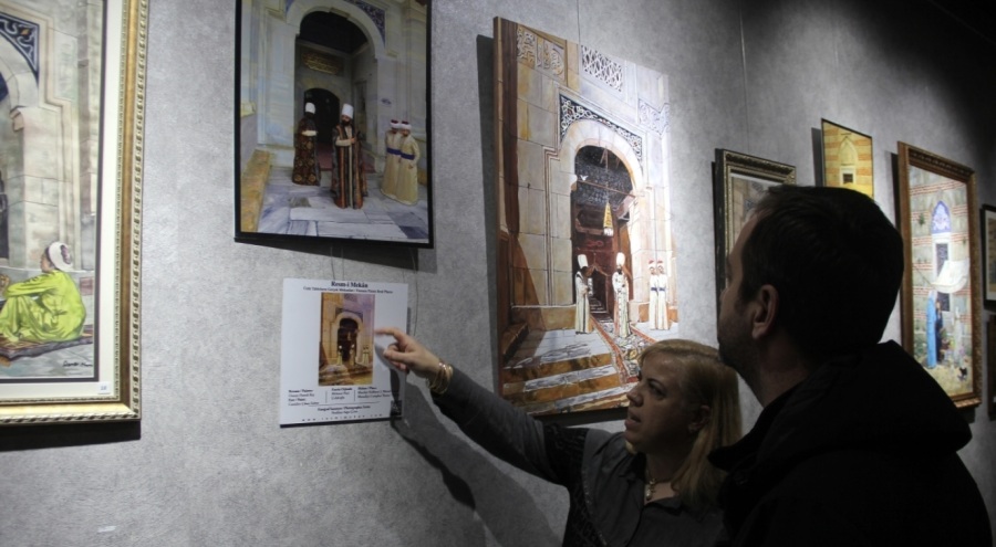 Bursa'da Osman Hamdi Bey'in tablolarının yorumlandığı eserlerden oluşan sergi açıldı