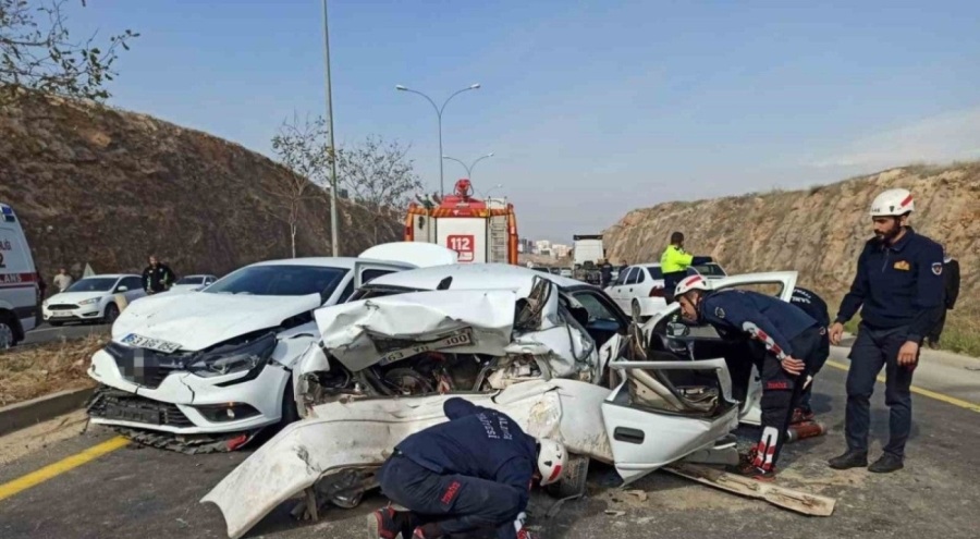Şanlıurfa'da zincirleme trafik kazası: Çok sayıda yaralı var
