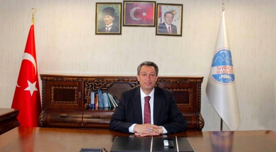 Yeniden Refah Partili belediye başkanı Irmak, AK Parti'ye katıldı