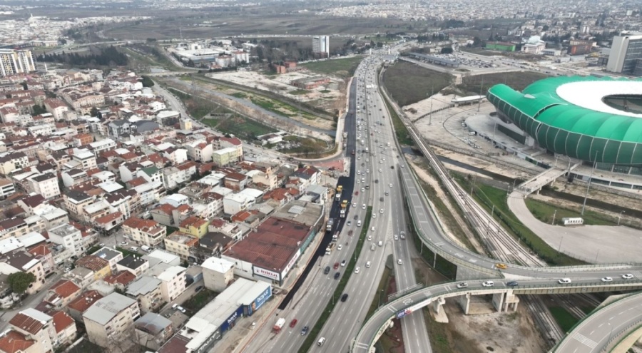 Acemler'i rahatlatacak yol çalışmalarında ilk etap tamam