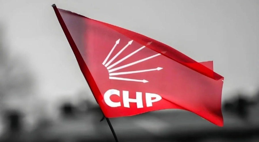 CHP'nin eski vekili cumhurbaşkanı aday adaylığını duyurdu