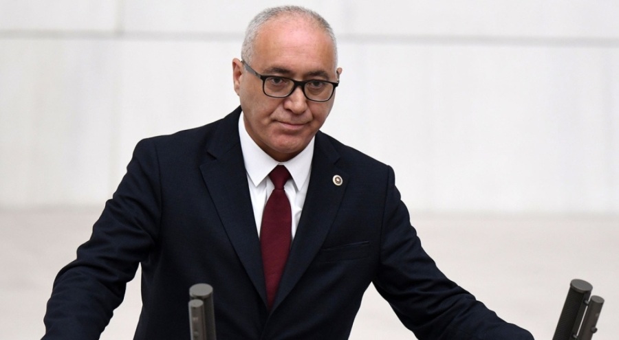 Milletvekili maaşına isyan etti: 196 bin lira yetmiyor, kartla geçiniyorum