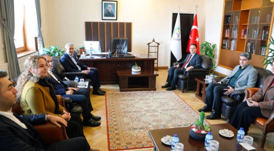 Ali Babacan, Tuncer Bakırhan'ı ziyaret etti