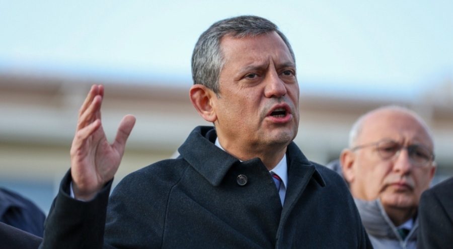 Özgür Özel, Ahmet Özer hakkındaki iddianameye tepki gösterdi