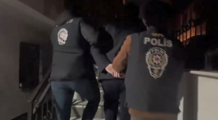 İstanbul merkezli 17 ilde siber operasyonu! 27 gözaltı