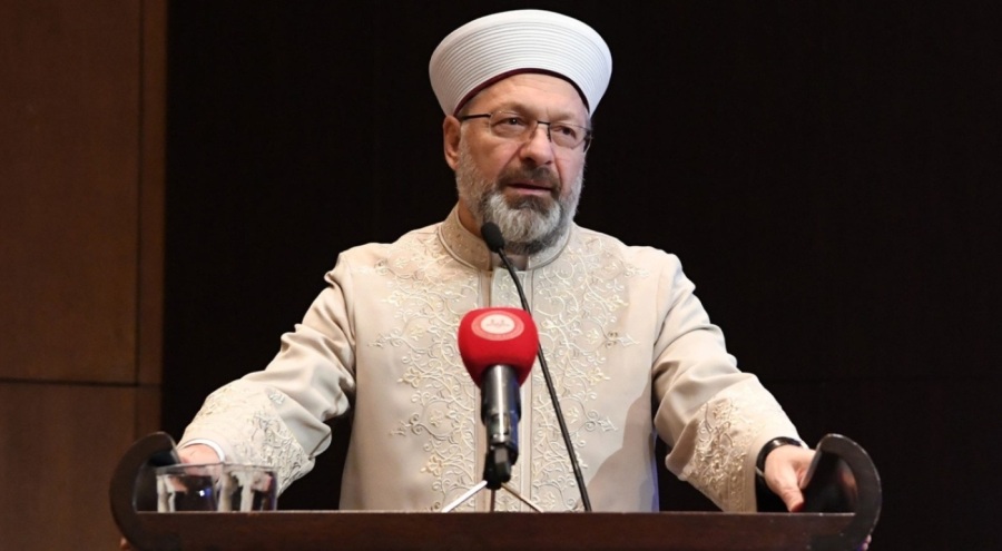 Diyanet İşleri Başkanı: İnsan yetiştirmek sarraf hassasiyeti gerektirir