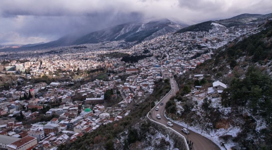 Bursa'da kar yağışının ardından kartpostallık görüntüler