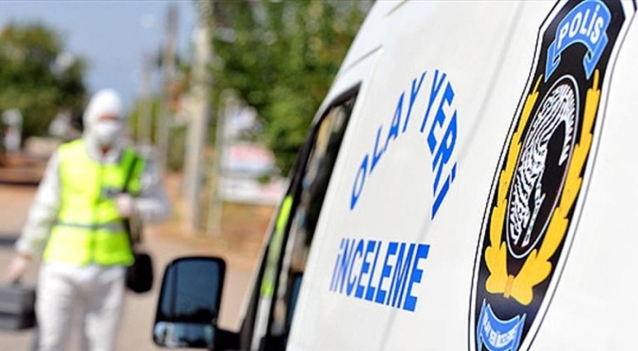 Apartman yangınında bir kişi yanarak can verdi