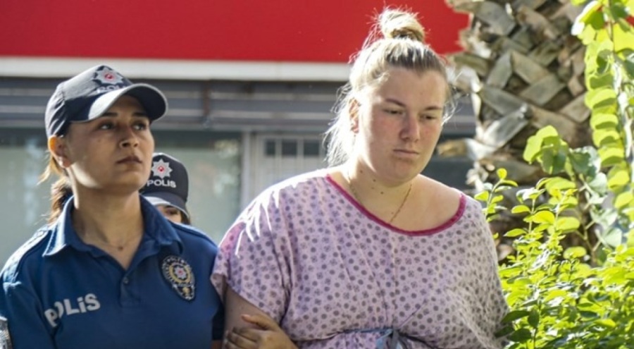 Yeni doğan bebeğini havalimanı klozetine atmıştı: Cezası belli oldu