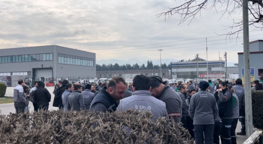 Bursa'da alüminyum fabrikasında yangın!