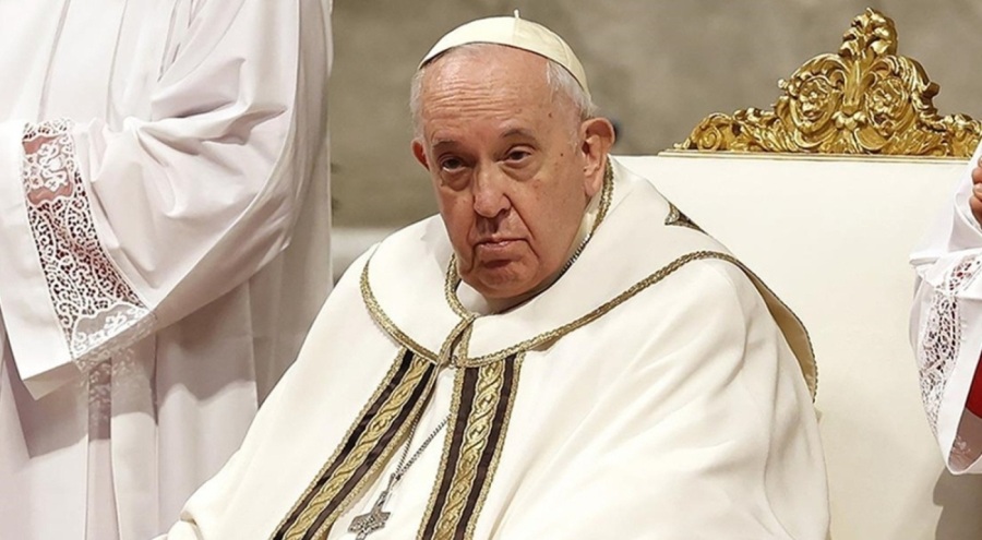 Vatikan'dan Papa Francis'le ilgili yeni açıklama