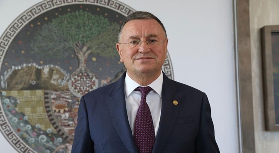 Lütfü Savaş, Özgür Özel hakkında suç duyurusunda bulundu