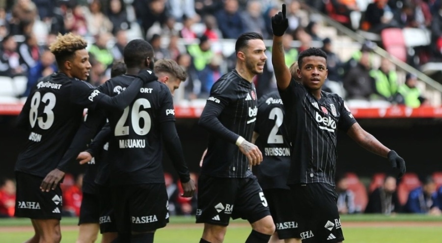 Beşiktaş Antalyaspor'u yendi!