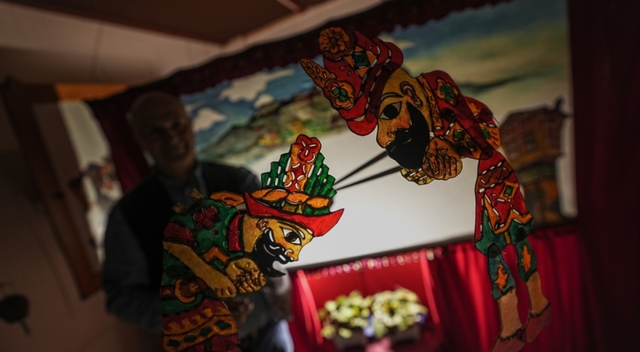 Ramazanın vazgeçilmezi "Karagöz ile Hacivat" yeni oyunlarla Bursa'da izleyiciyle buluşacak