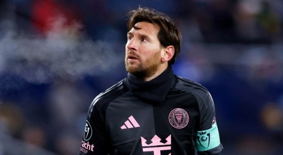 Messi ve Luis Suarez'e MLS'ten 'ense tutma' cezası