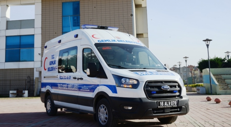 Gemlik Belediyesi'nden vatandaşlara ücretsiz Hasta Nakil Aracı hizmeti!