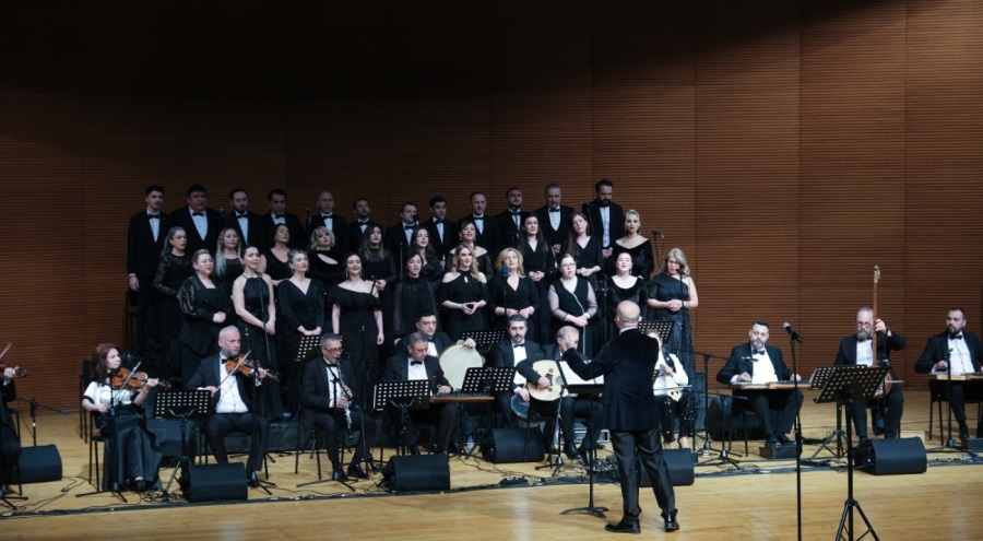 Bursa Büyükşehir Belediyesi'nden Cinuçen Tanrıkorur anısına konser