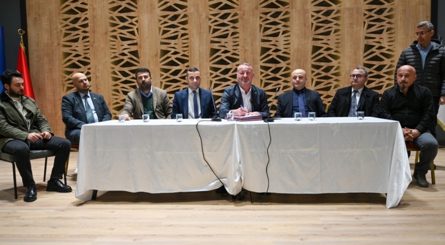 Karacabey Belediyesi toplu iş sözleşmesinde imzalar atıldı