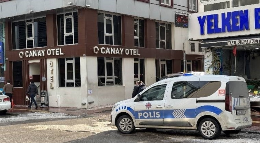 Otel odasında şüpheli ölüm