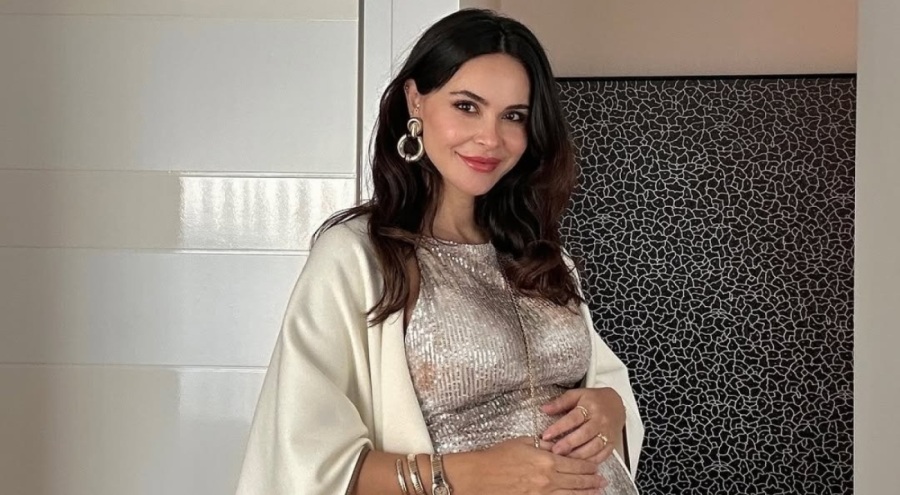Zeynep Demirel doğum sürecini anlattı: 25 kilo aldım, 5 saat sancı çektim