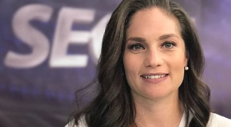 Nevşin Mengü'ye hapis cezası