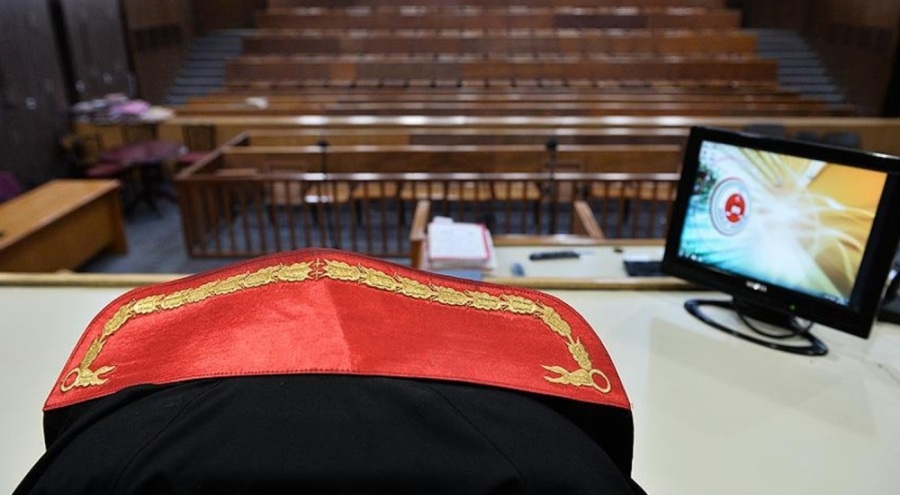 Otobüste bir kişiyi katleden sanık hakim karşısında