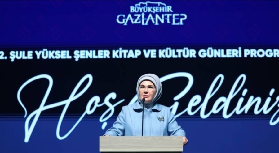 Emine Erdoğan: 28 Şubat'ta demokrasi ağır darbe aldı