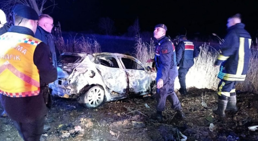 Nikah dönüşü feci kaza! Ölü ve yaralılar var