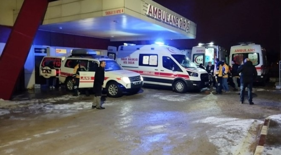 Teravih namazında doğal gaz sobasından sızan gaz 48 kişiyi hastanelik etti