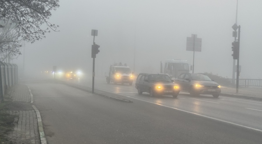 Bursa'da yoğun sis! Görüş mesafesi 30 metreye kadar düştü