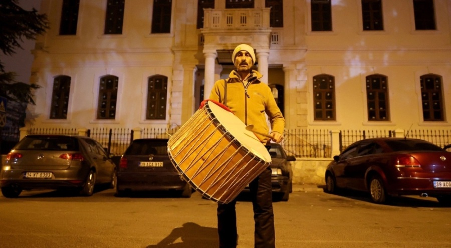 Ramazan davulcularının sahur mesaisi başladı