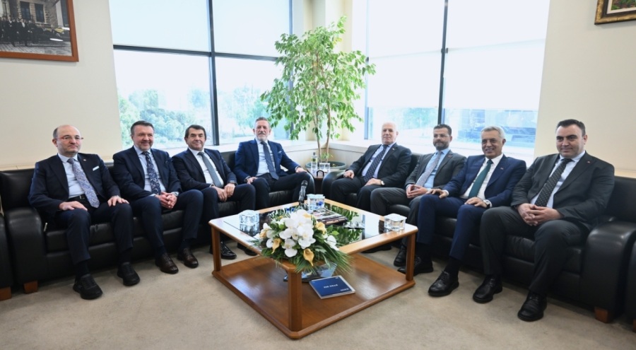 Bursa Büyükşehir Belediye Başkanı Bozbey'den BTSO'ya ziyaret