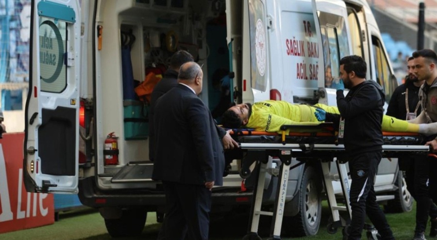 Adana Demirspor kalecisinden kötü haber!