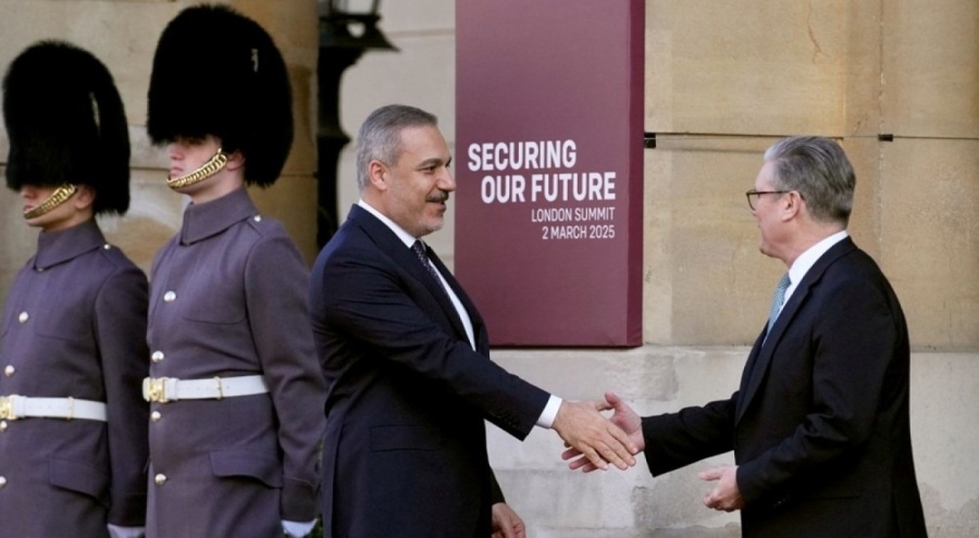 İngiltere ve Fransa, Ukrayna'da ateşkes için devrede: Bakan Fidan da Londra'da