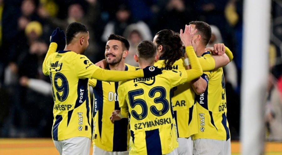 Fenerbahçe Antalyaspor'u 3-0 mağlup etti