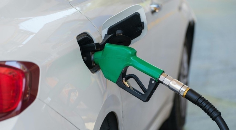 Benzine indirim bu gece geliyor