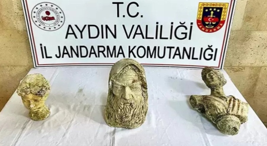 Aydın'da Roma döneminin tanrı ve tanrıça büstlerini satarken yakalandılar
