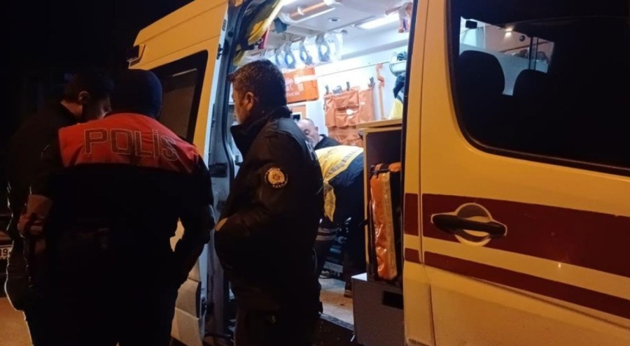 Akrabalar arasındaki kavgada kan aktı