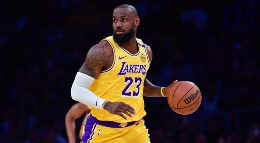 LeBron James NBA tarihine geçti