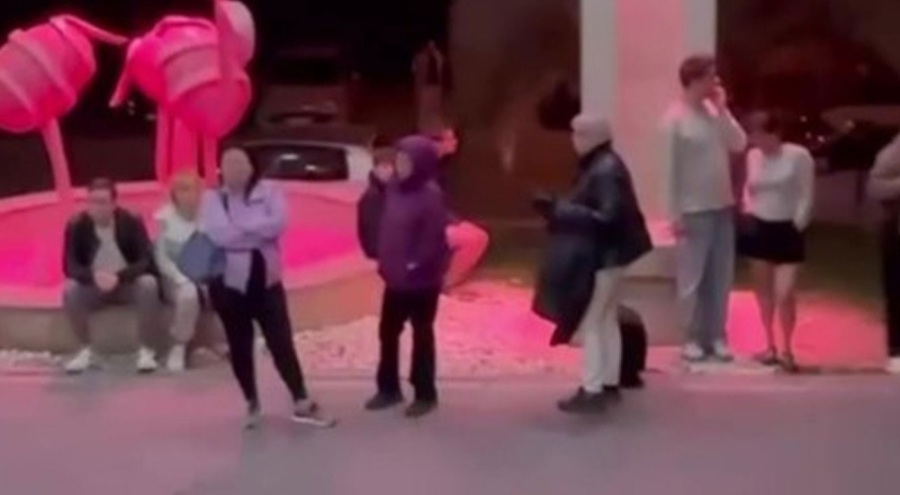 Otelin elektrik panosu yangın çıkardı