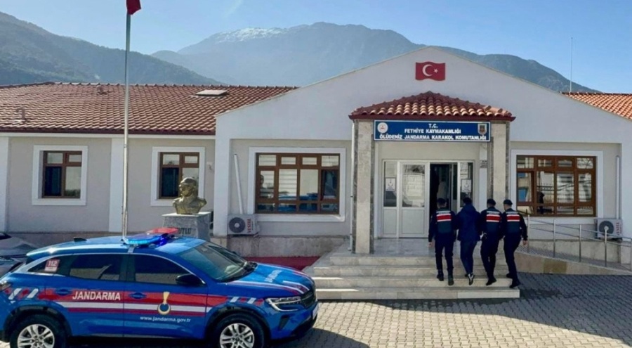Interpol tarafından kırmızı bültenle aranan kişi Fethiye'de yakalandı